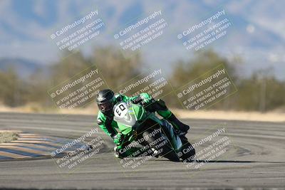 media/Dec-07-2025-CVMA (Sun) [[3e7d2de5dc]]/Race 12- Formula 40 MW and LW/